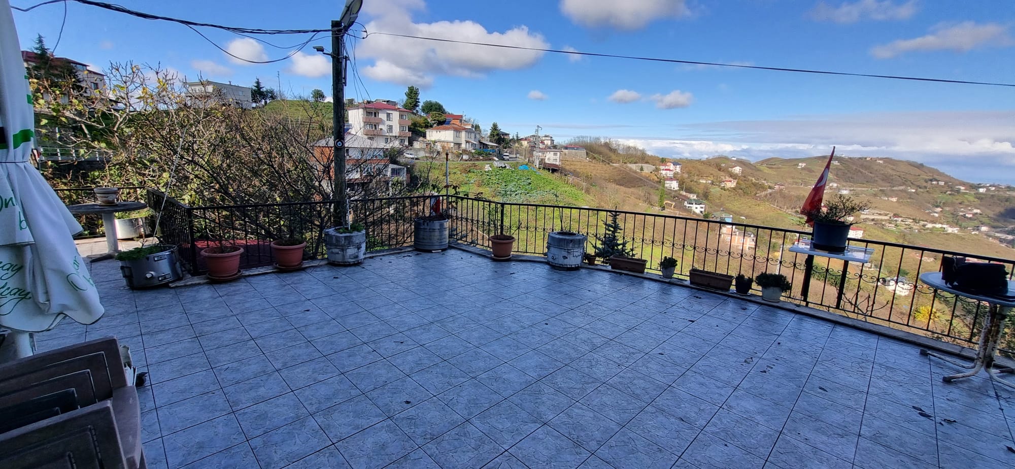 MABEL GAYRİMENKUL GÜRBULAK'TA SATILIK VİLLA + 2.400 M2 ARSA